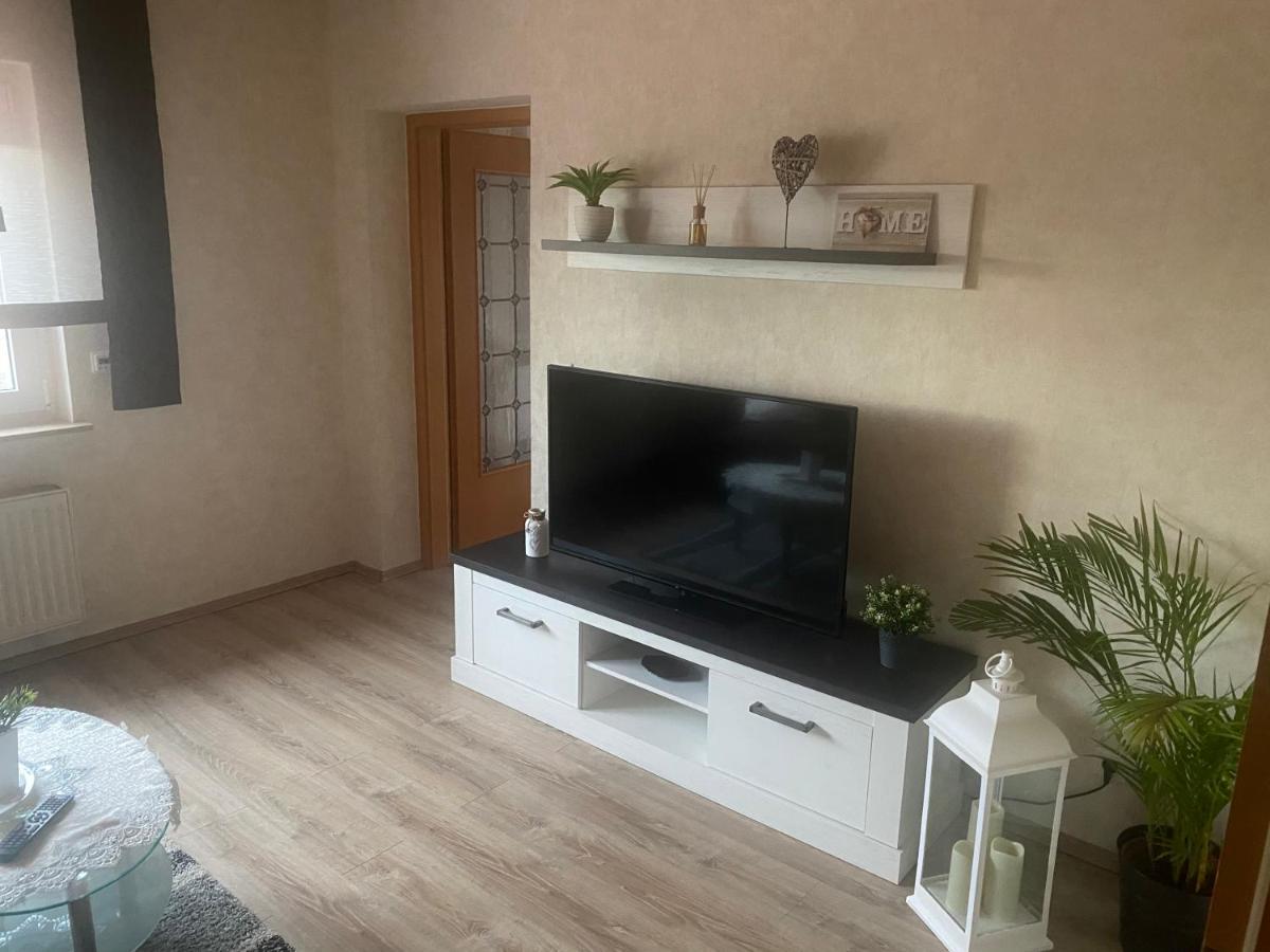 Ferienwohnung „Thea“ Бад Лаузик Екстериор снимка