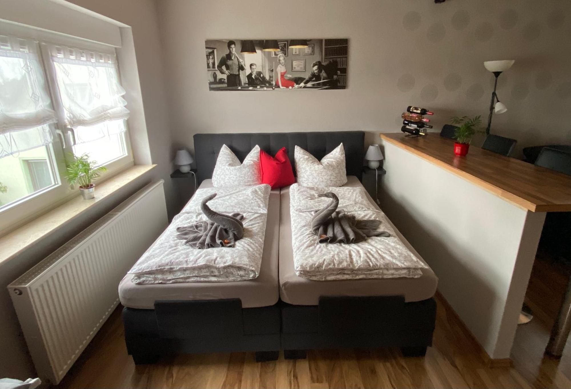 Ferienwohnung „Thea“ Бад Лаузик Екстериор снимка